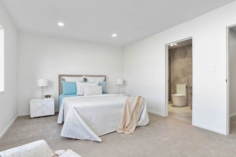 Photo of property in 51 Minhas Road, Papakura, 2110