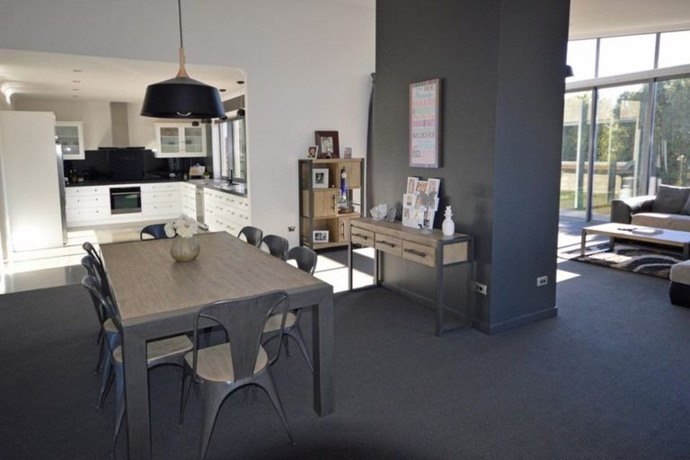 Photo of property in 14 Grange Settlement Road, Temuka, 7920