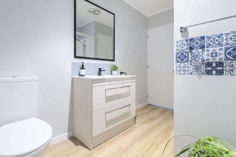 Photo of property in 30 Waipuna Grove, Welcome Bay, Tauranga, 3112