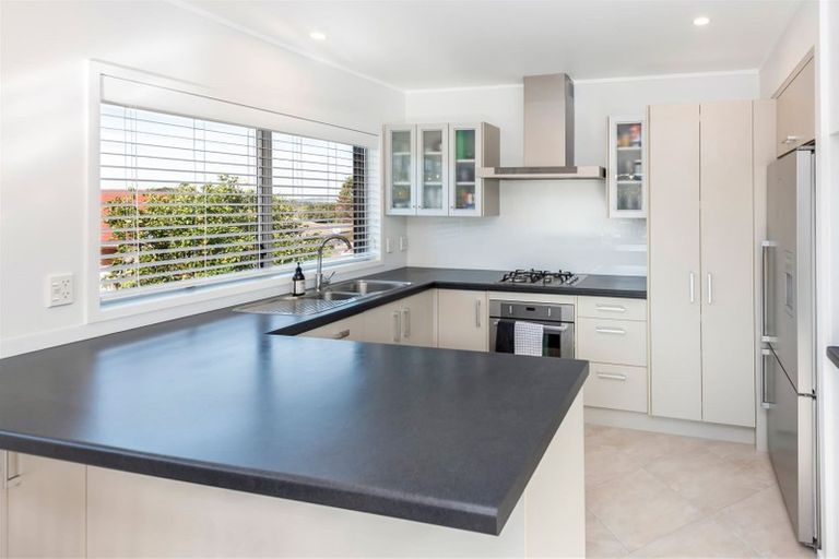 Photo of property in 1/31a Tyrian Close, Half Moon Bay, Auckland, 2012