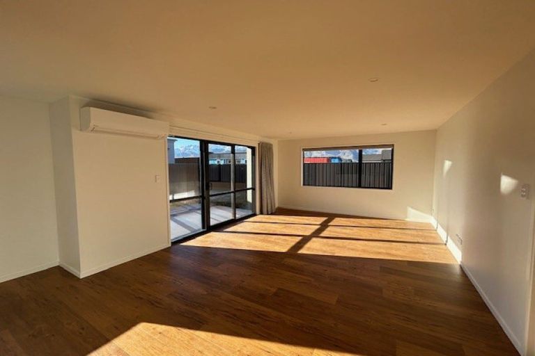 Photo of property in 116 Burdon Loop, Lake Hawea, 9382