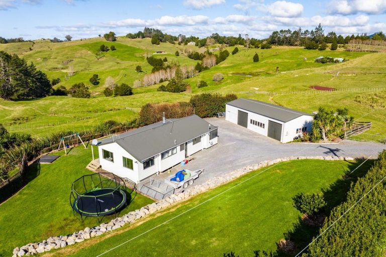 Photo of property in 573 Snooks Road, Maungakaramea, Whangarei, 0178