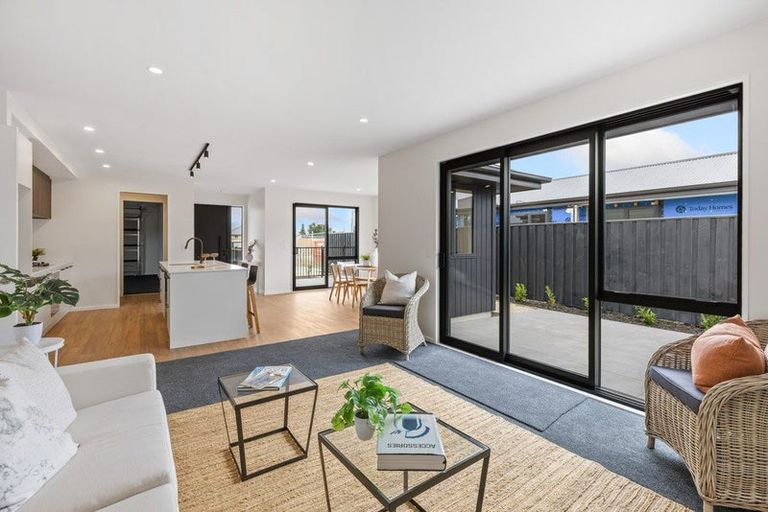 Photo of property in 45 Greig Crescent, Amberley, 7481