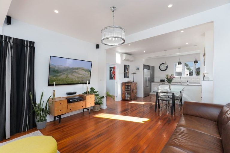 Photo of property in 69 Halifax Street, The Wood, Nelson, 7010