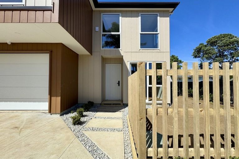 Photo of property in 118 Pigeon Mountain Road, Half Moon Bay, Auckland, 2012