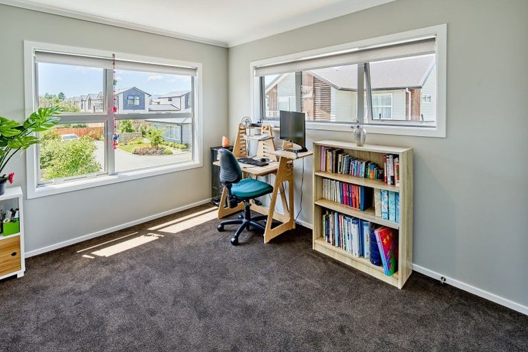 Photo of property in 42 Ruahine Street, Trentham, Upper Hutt, 5018