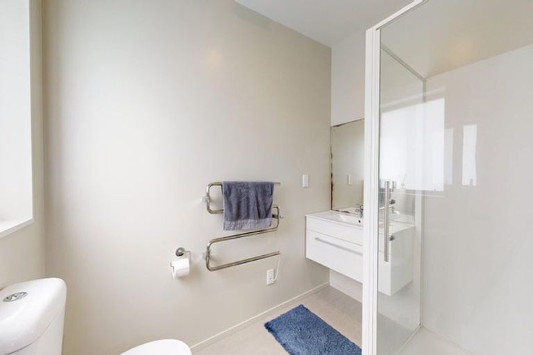 Photo of property in 30b Erlestoke Crescent, Churton Park, Wellington, 6037