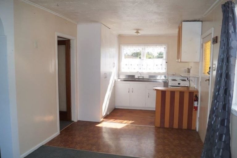 Photo of property in 17 Montrose Avenue, Culverden, 7392