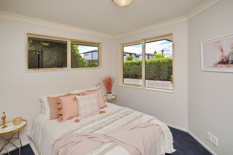 Photo of property in 10 Hendon Street, Edgeware, Christchurch, 8013