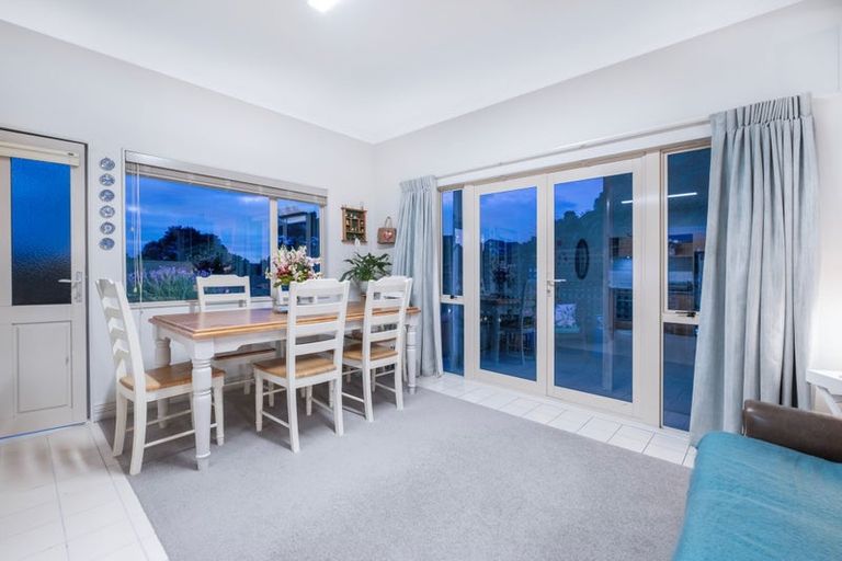 Photo of property in 109 Eskdale Road, Papakowhai, Porirua, 5024