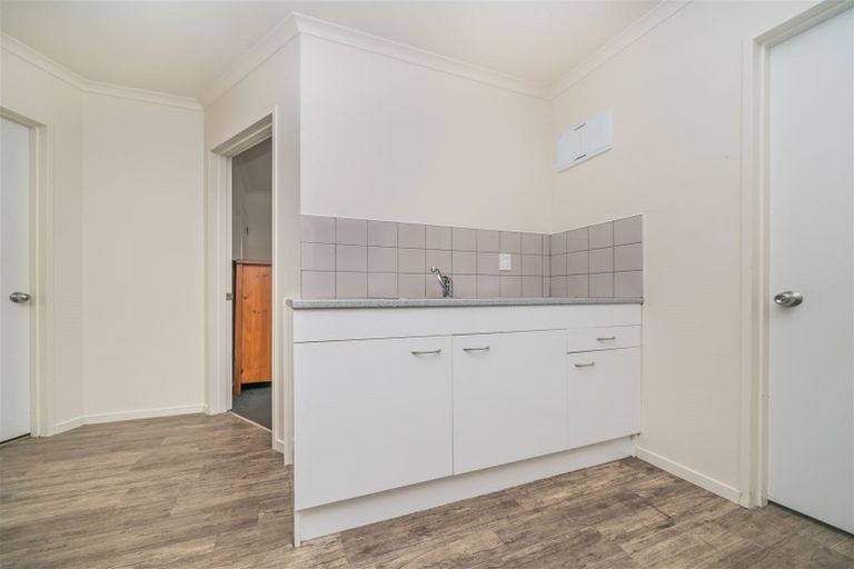 Photo of property in 35 Ranfurly Street, Hokowhitu, Palmerston North, 4410