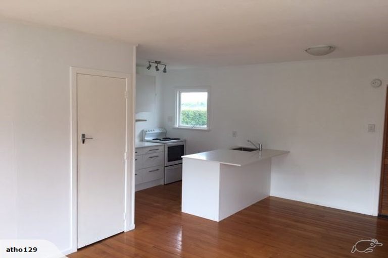 Photo of property in 1/25 Corunna Road, Milford, Auckland, 0620