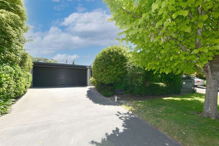 Photo of property in 18 Highland Place, Avonhead, Christchurch, 8042