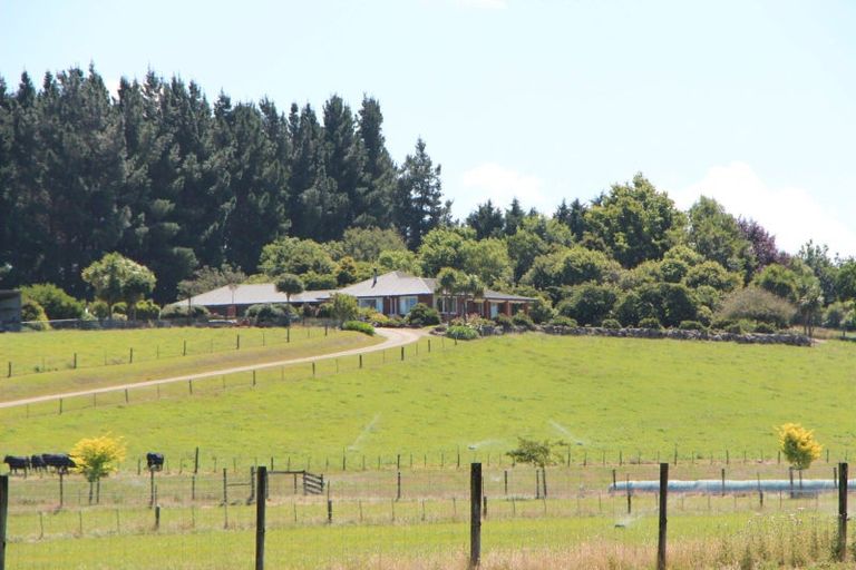 Photo of property in 587 Pleasant Point Highway, Levels, Timaru, 7975