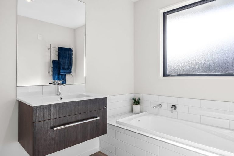 Photo of property in 50 Lenborough Drive, Rolleston, 7614