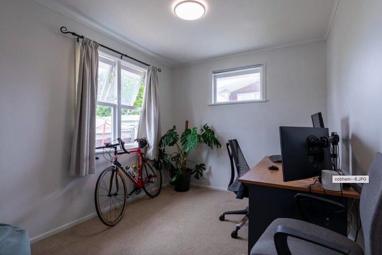 Photo of property in 61a Cobham Crescent, Kelston, Auckland, 0602