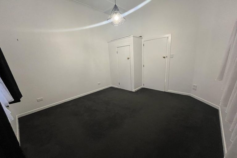Photo of property in 99b Bassett Road, Remuera, Auckland, 1050