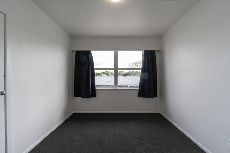 Photo of property in 22 Poaka Avenue, Dinsdale, Hamilton, 3204