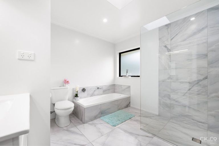 Photo of property in 71 Redvers Drive, Belmont, Lower Hutt, 5010