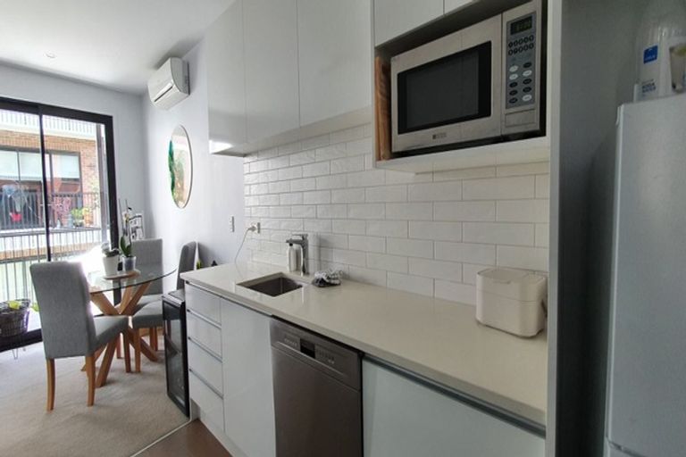 Photo of property in 101/77 Hobsonville Point Road, Hobsonville, Auckland, 0616