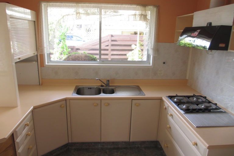 Photo of property in 110 Benmore Avenue, Cloverlea, Palmerston North, 4412