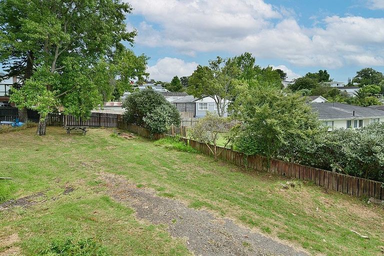 Photo of property in 49 Keegan Drive, Massey, Auckland, 0614