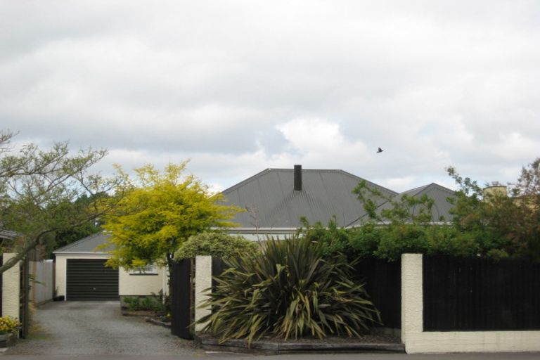 Photo of property in 306 Withells Road, Avonhead, Christchurch, 8042