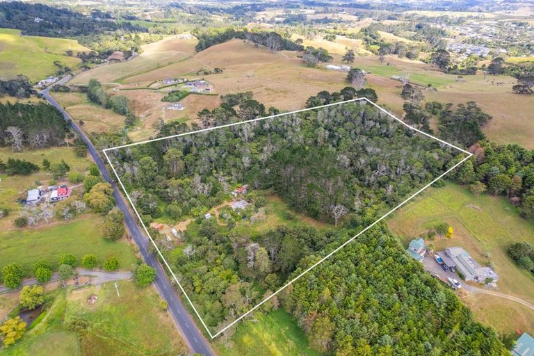 Photo of property in 294 Foster Road, Waimauku, Kumeu, 0891