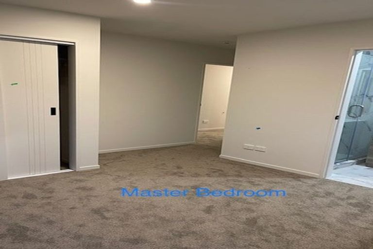 Photo of property in 20e South Street, Papakura, 2110