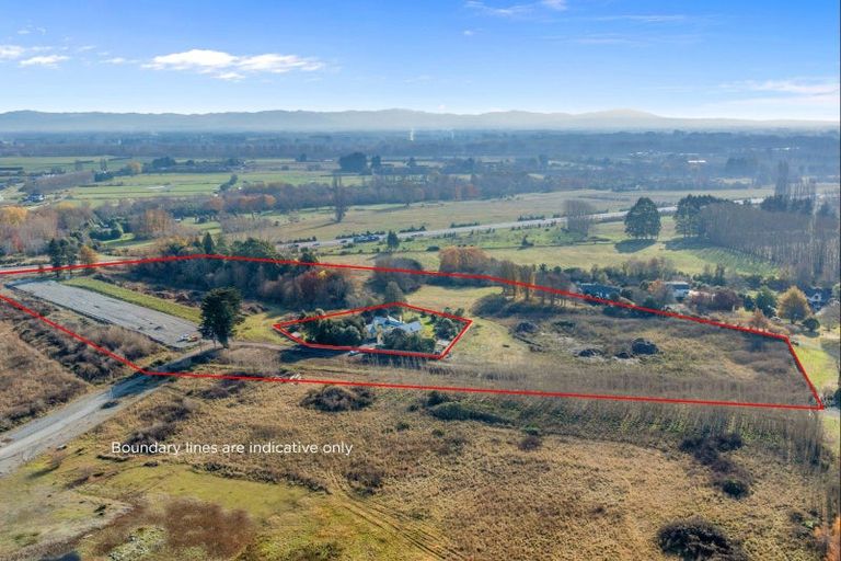 Photo of property in 104h Johns Road, Belfast, Christchurch, 8051