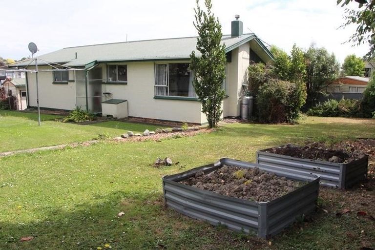 Photo of property in 9 Cook Street, Oceanview, Timaru, 7910