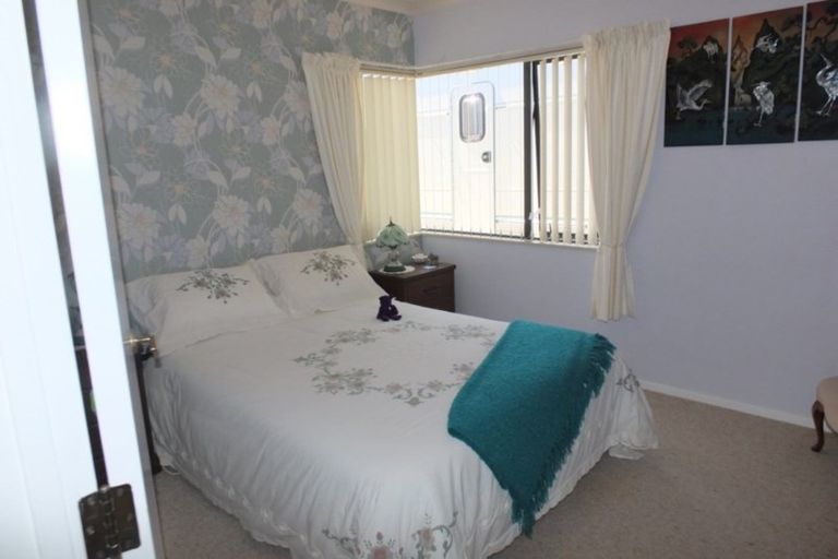 Photo of property in 12a Whyte Street, Foxton, 4814