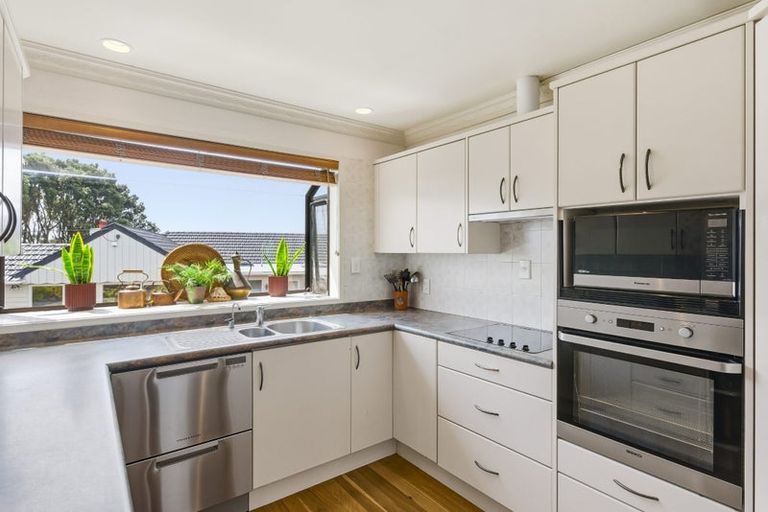 Photo of property in 27 Nathan Avenue, Paraparaumu Beach, Paraparaumu, 5032