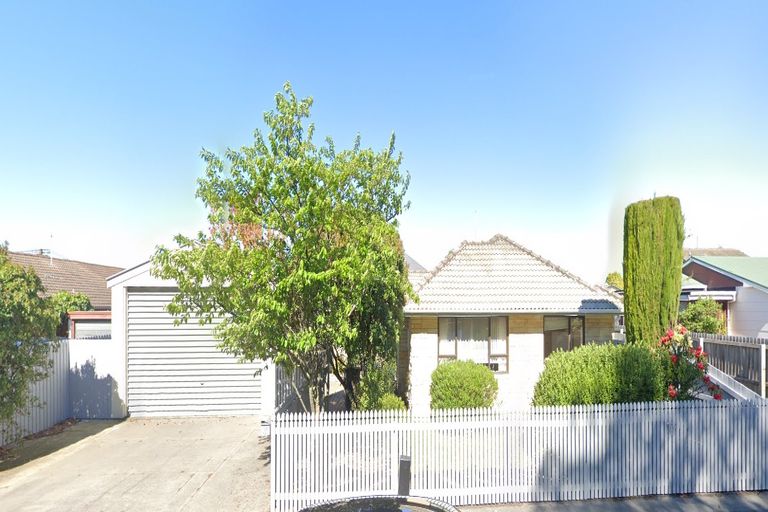 Photo of property in 1/18 Peer Street, Upper Riccarton, Christchurch, 8041