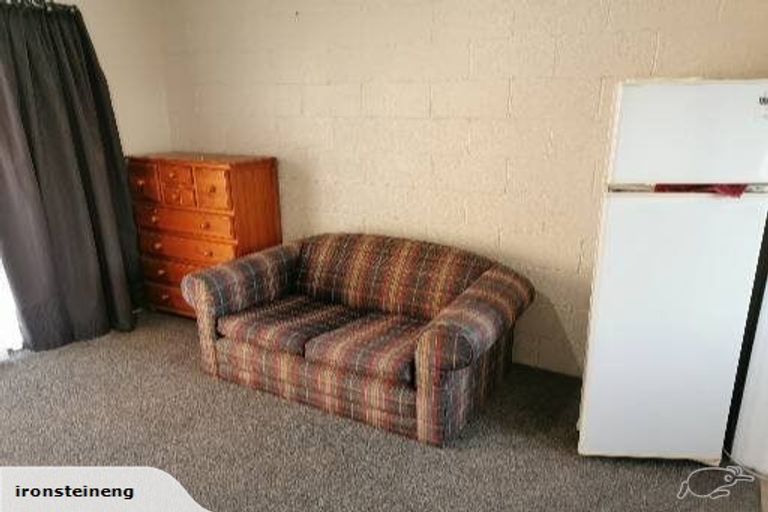 Photo of property in 1/382 Main Road North, Bay View, Napier, 4104