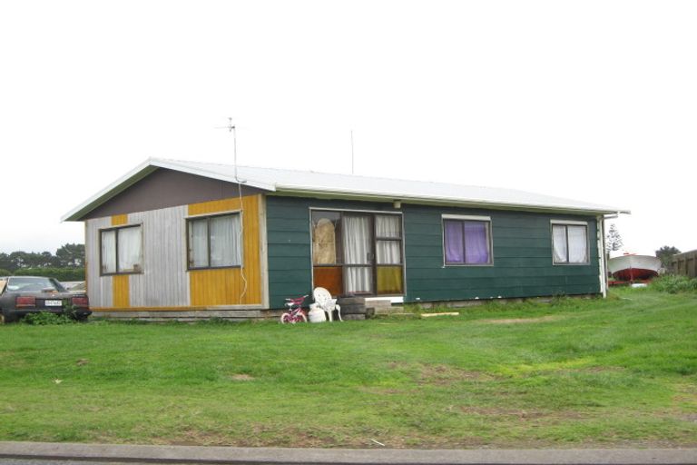 Photo of property in 85 Ranfurly Street, Waitara, 4320