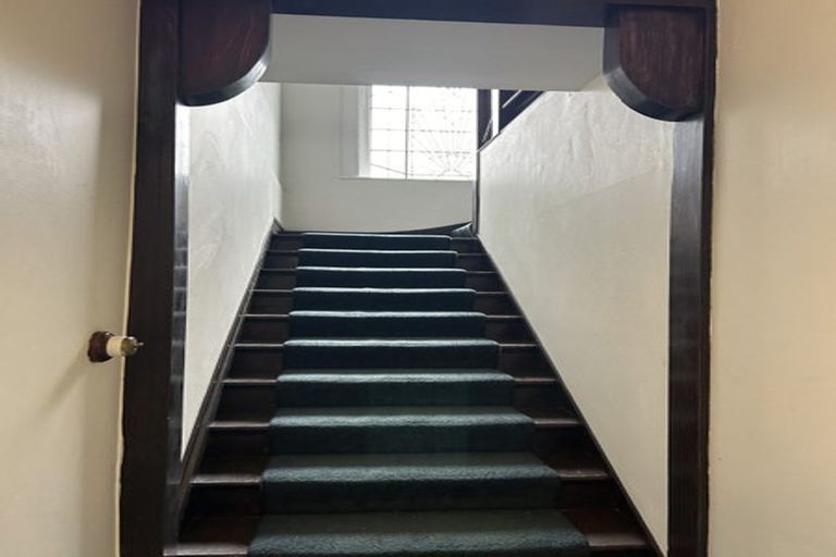 Photo of property in 298 The Terrace, Te Aro, Wellington, 6011