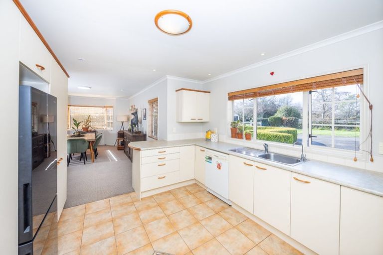 Photo of property in 60 Cowley Drive, Leamington, Cambridge, 3432