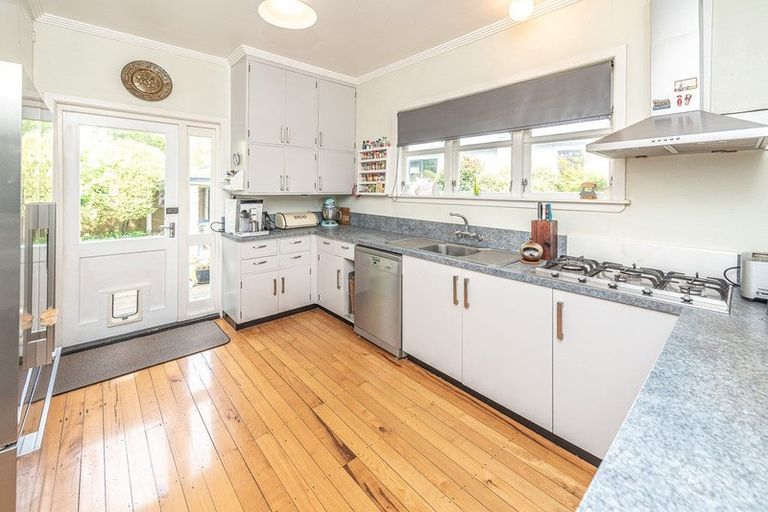 Photo of property in 81 Purnell Street, College Estate, Whanganui, 4500