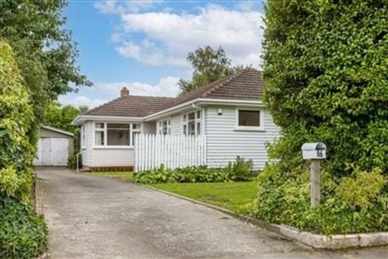 Photo of property in 86 Maidstone Road, Ilam, Christchurch, 8041