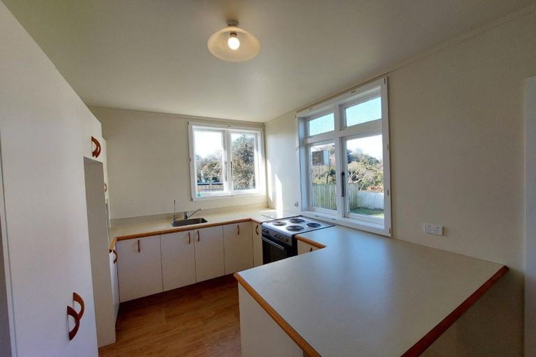 Photo of property in 44a Collins Street, Hawera, 4610