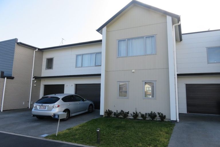 Photo of property in 16 Anna Jean Crescent, Flagstaff, Hamilton, 3210