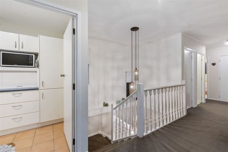 Photo of property in 223a Titirangi Road, Titirangi, Auckland, 0604