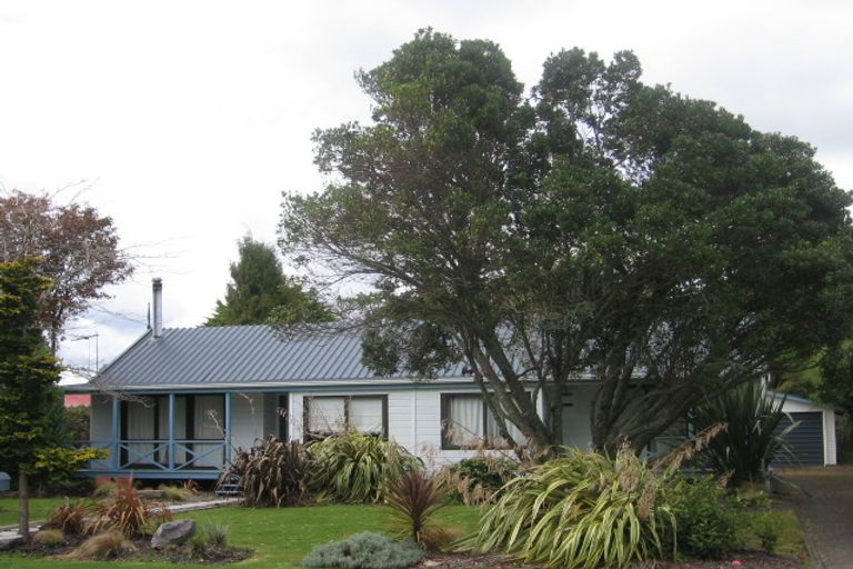Photo of property in 13 Henare Place, Tihiotonga, Rotorua, 3015