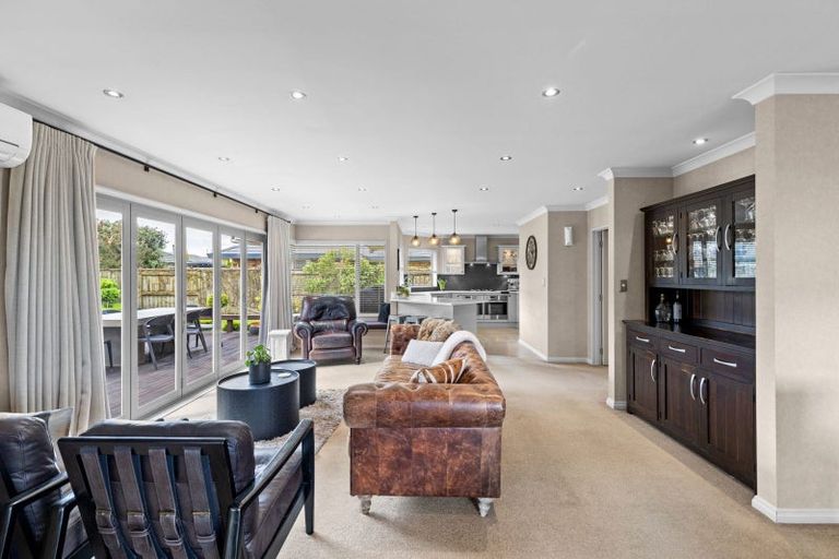 Photo of property in 21 Liberty Grove, Kelvin Grove, Palmerston North, 4414