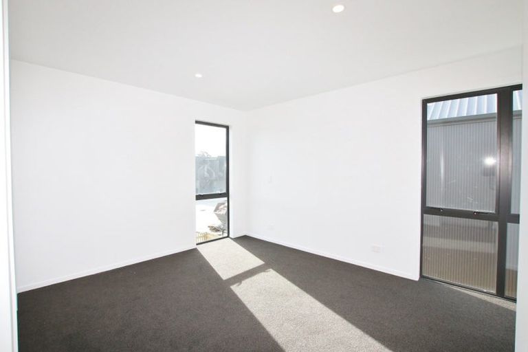 Photo of property in 6 Otaimako Place, Mangere, Auckland, 2022