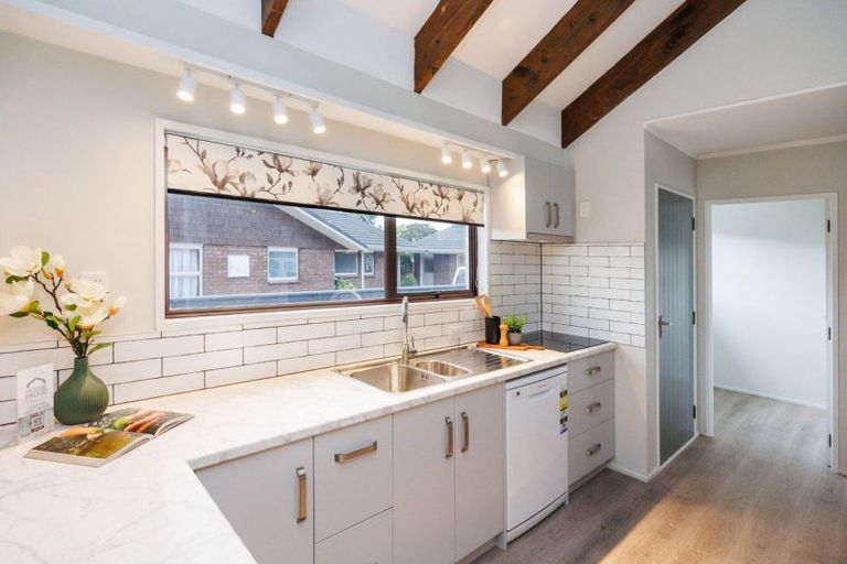 Photo of property in 175 Amberley Avenue, Highbury, Palmerston North, 4412