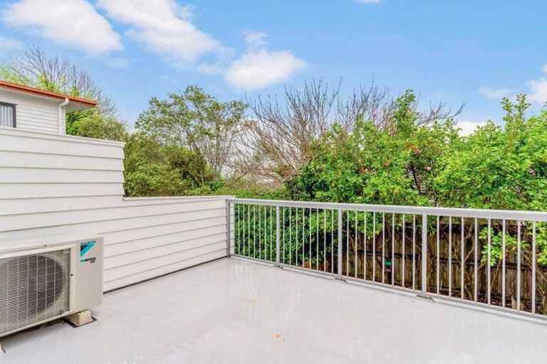 Photo of property in 11/46 Carlos Drive, Flat Bush, Auckland, 2016