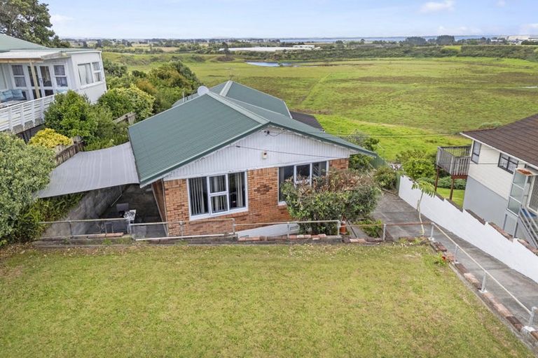 Photo of property in 15 Prangley Avenue, Mangere, Auckland, 2022
