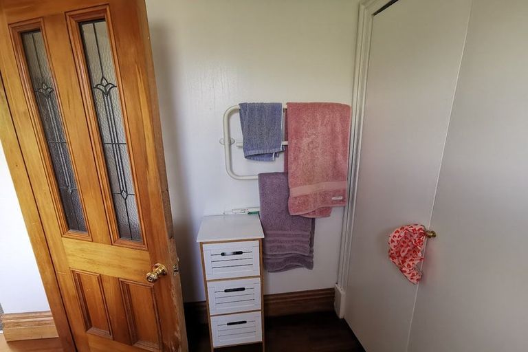 Photo of property in 138 Russell Terrace, Berhampore, Wellington, 6023